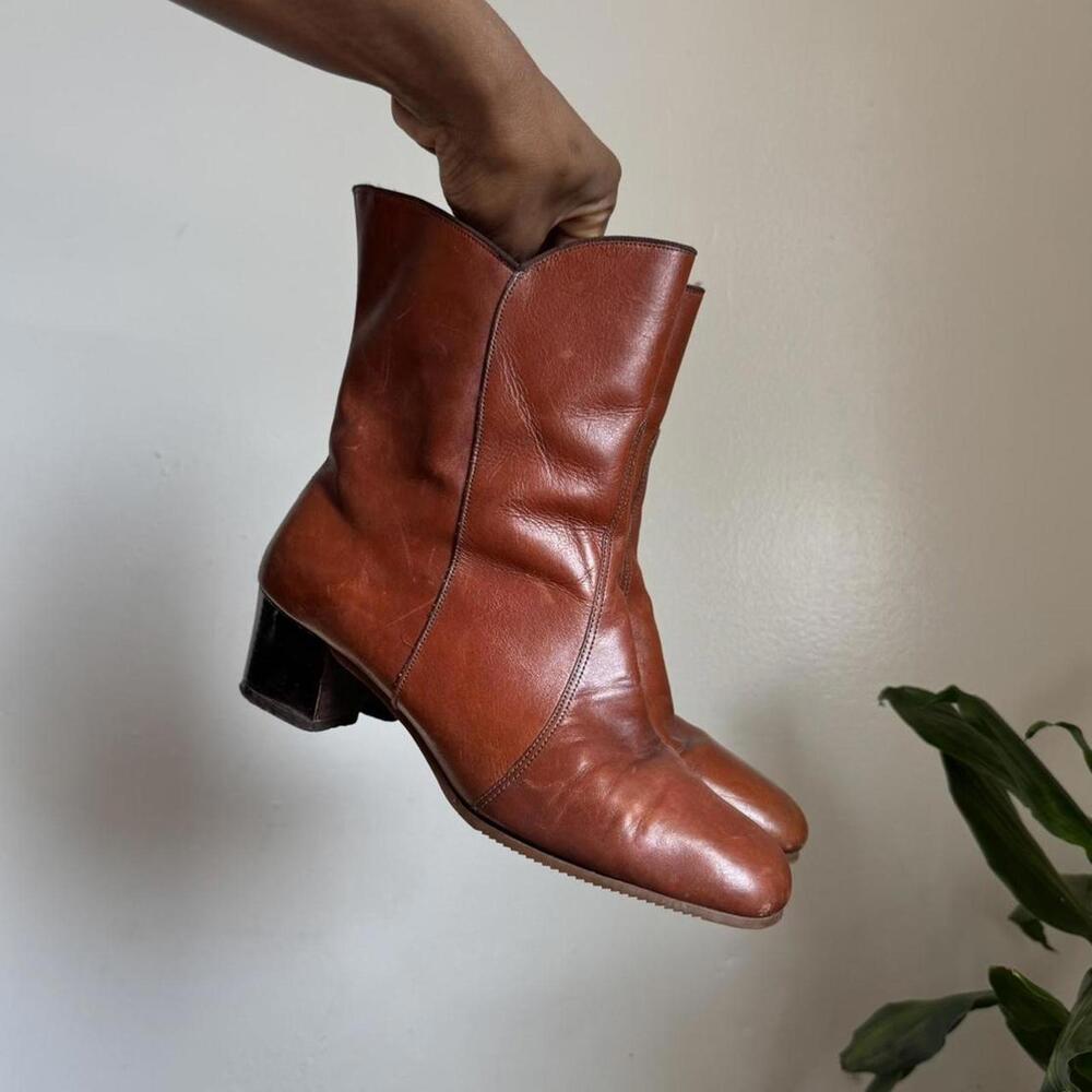 Rare Vintage 70s/80s Cognac Leather Faux‎ Fur Lined Boots -Size 8